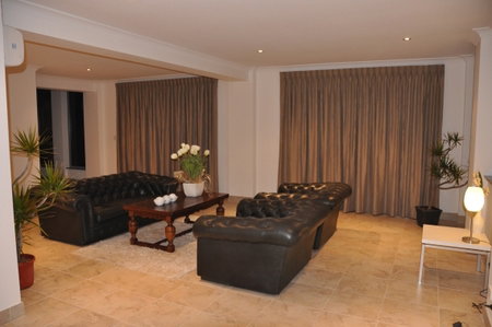 Platinum Suites - Surfers Paradise Gold Coast 2