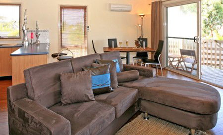 Anglesea Overboard Seaside Cottage - Surfers Paradise Gold Coast 5