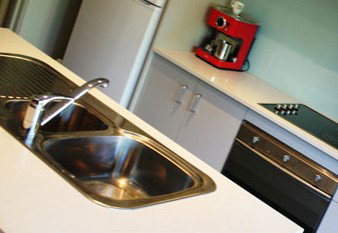 Canberra Furnished Accommodation - Surfers Paradise Gold Coast 0