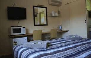 Isis Motel - Surfers Paradise Gold Coast 1