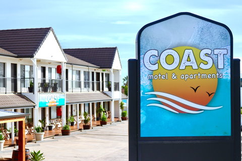 COAST Motel And Apartments - Surfers Paradise Gold Coast 0
