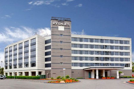 Rydges Bankstown Sydney - Surfers Paradise Gold Coast 0