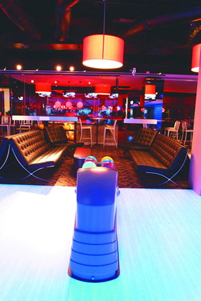 Strike Bowling Bar - King Street Wharf - Surfers Paradise Gold Coast 3