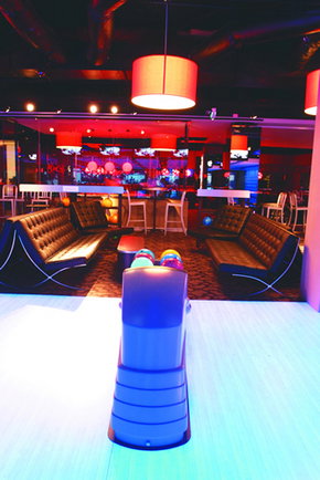 Strike Bowling Bar - Chapel - Surfers Paradise Gold Coast 3