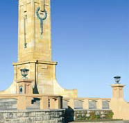 Fremantle War Memorial - Surfers Paradise Gold Coast