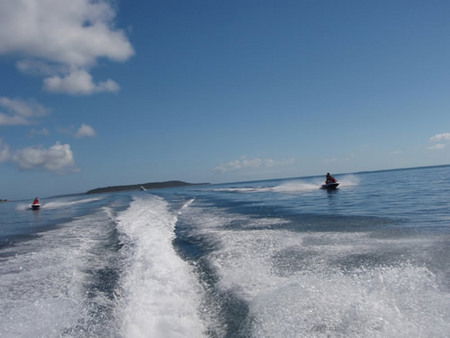 Aquavue Cafe Watersports - Surfers Paradise Gold Coast 7