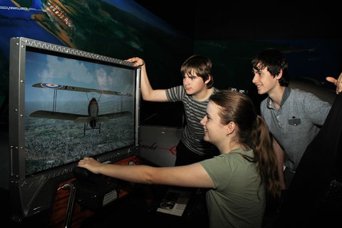 Hinkler Hall Of Aviation - Surfers Paradise Gold Coast 1