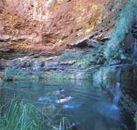 Dales Gorge and Circular Pool - Surfers Paradise Gold Coast