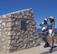 Potshot Monument - Surfers Paradise Gold Coast