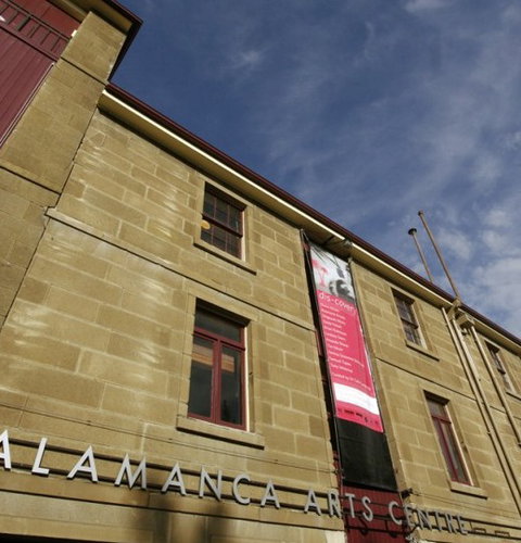 Quoll Artists Gallery - Surfers Paradise Gold Coast 0