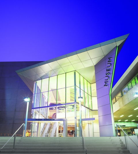 Queensland Museum And Sciencentre - Surfers Paradise Gold Coast 0