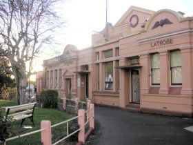 Court House Museum - Surfers Paradise Gold Coast 0