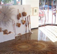 Maningrida Arts and Culture Darwin - Surfers Paradise Gold Coast