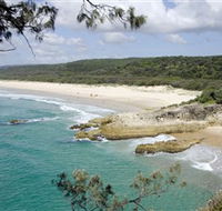 Main Beach North Stradbroke Island - Surfers Paradise Gold Coast