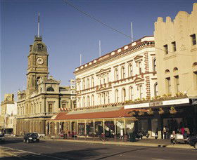 Accent Framing / Gallery On Sturt - Surfers Paradise Gold Coast 0