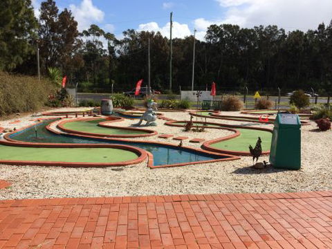 Illawarra Golf Complex - Surfers Paradise Gold Coast 3