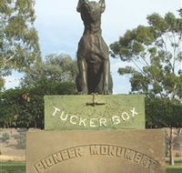 The Dog on the Tucker Box - Surfers Paradise Gold Coast