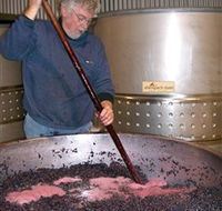Mundoonen Winery - Surfers Paradise Gold Coast