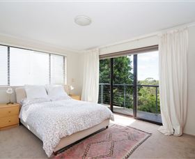 Joshuas Fault Wine - Surfers Paradise Gold Coast 1