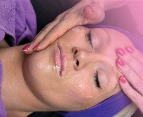 Club MMM! Day Spa - Surfers Paradise Gold Coast 3