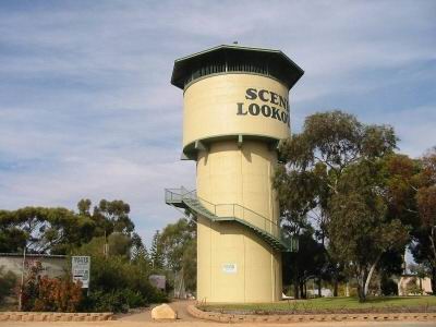 Berri Lookout Tower - Surfers Paradise Gold Coast 0