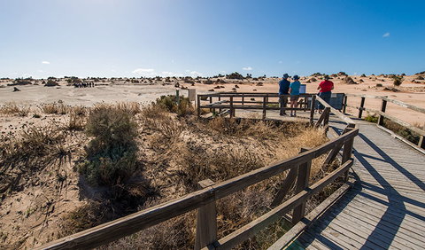 Walls Of China - Surfers Paradise Gold Coast 1
