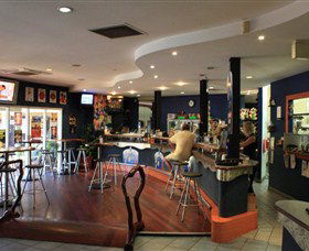 Humpty Doo Tavern - Surfers Paradise Gold Coast 2