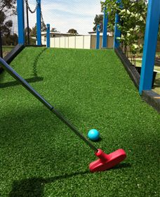 Mini Golf At BIG4 Swan Hill Holiday Park - Surfers Paradise Gold Coast 2