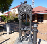 Witcombe Fountain - Surfers Paradise Gold Coast