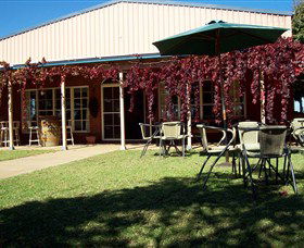 Red Earth Estate Vineyard - Surfers Paradise Gold Coast 1