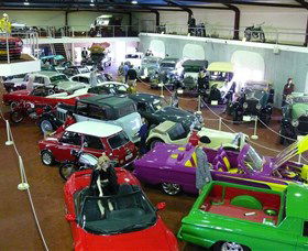 McFeeters Motor Museum And Visitor Information Centre - Surfers Paradise Gold Coast 1