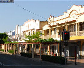 Moree Heritage And Art Deco Guided Walk - Surfers Paradise Gold Coast 3