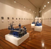 Wagga Wagga Art Gallery - Surfers Paradise Gold Coast