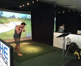 GolfTec - Surfers Paradise Gold Coast 1