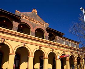 Armidale Heritage Tours - Surfers Paradise Gold Coast 1