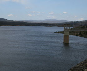 Googong Foreshores - Surfers Paradise Gold Coast 0