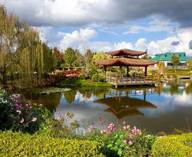 Hunter Valley Gardens - Surfers Paradise Gold Coast 8