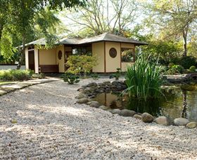 Japanese Gardens And Teahouse Campbelltown - Surfers Paradise Gold Coast 0