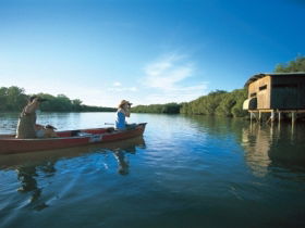 Tabbil-ban Dhagun Mangrove Boardwalk (Place Of Salt Water) - Surfers Paradise Gold Coast 0