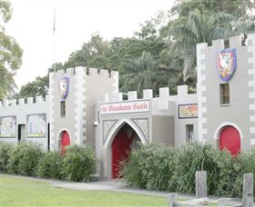 Macadamia Castle - Surfers Paradise Gold Coast 0