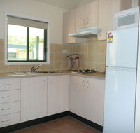 Carinya Ski Ranch - Surfers Paradise Gold Coast