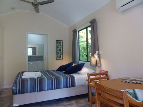 Daintree Valley Haven - Surfers Paradise Gold Coast 3