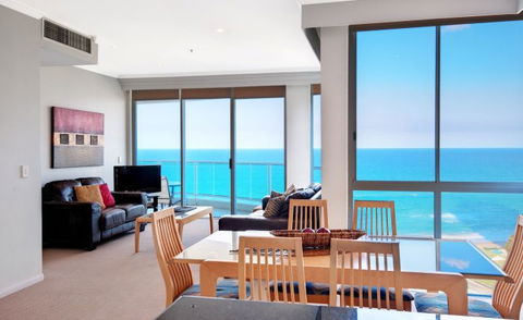Pacific Views Resort - Surfers Paradise Gold Coast 13
