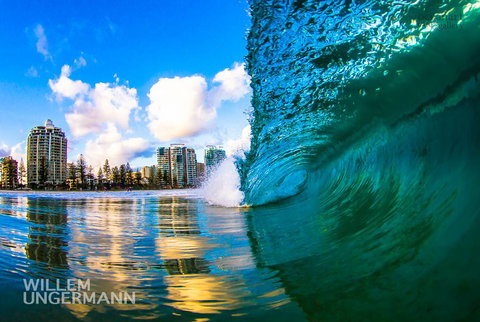 Ocean Art Gallery & Cafe - Surfers Paradise Gold Coast 3