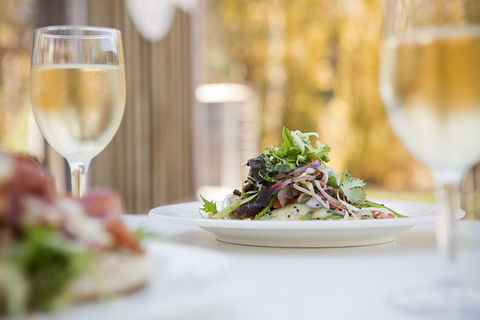 Overnight Daylesford And Macedon Ranges Gourmet Food Trail Tour From Melbourne - Surfers Paradise Gold Coast 1