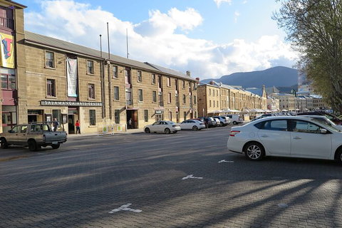 Hobart Historic Walking Tour - Surfers Paradise Gold Coast 2