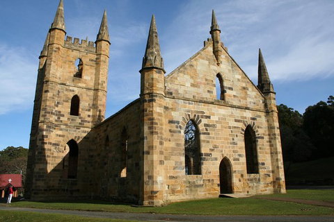Port Arthur Shuttle From Hobart - Surfers Paradise Gold Coast 1