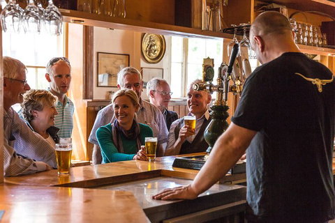 Old Hobart Pub Walking Tour - Surfers Paradise Gold Coast 4