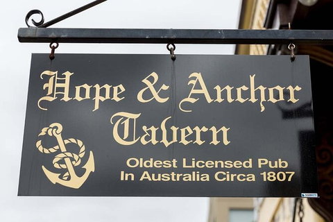 Old Hobart Pub Walking Tour - Surfers Paradise Gold Coast 5