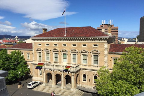 2-Hour Small-Group Walking Tour Of Hobart - Surfers Paradise Gold Coast 2